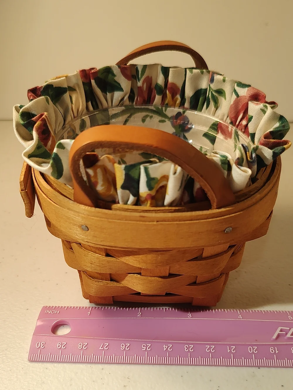 Longaberger 1995 Hostess Thyme Basket, Liner And Plastic Protector